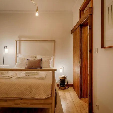 Master Historical Gem In Chiado Апартаменты
