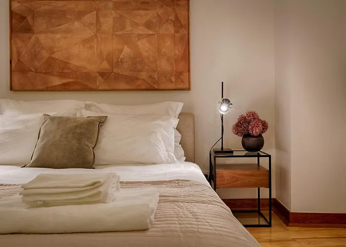 Master Historical Gem In Chiado شقة