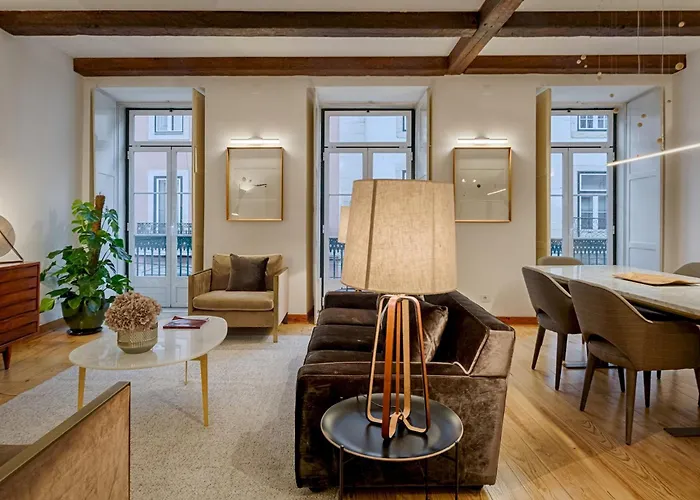 Master Historical Gem In Chiado