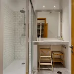 Master Historical Gem In Chiado * ליסבון